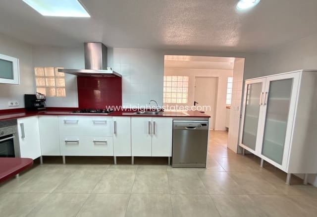5 soveværelse Villa til salg i La Zenia, Orihuela med swimmingpool garage - € 1.295.000 (Ref: 9974470)