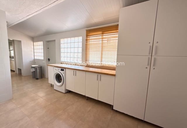 5 soveværelse Villa til salg i La Zenia, Orihuela med swimmingpool garage - € 1.295.000 (Ref: 9974470)