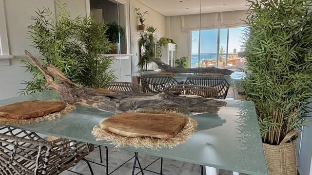 1 quarto Apartamento de Praia para venda em Benalmadena Costa, Benalmádena com piscina garagem - 299 000 € (Ref: 9324803)