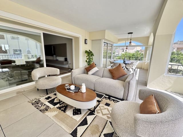 3 chambre Appartement de Plage à vendre à Elviria, Marbella avec piscine garage - 849 000 € (Ref: 9324807)