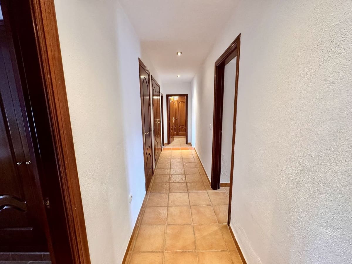 5 slaapkamer Finca/Landhuis te koop in Coin met zwembad garage - € 899.000 (Ref: 9331346)