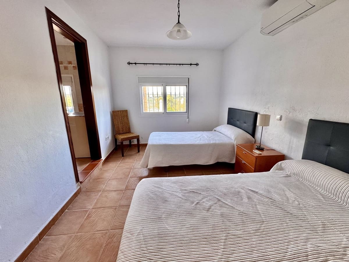 5 slaapkamer Finca/Landhuis te koop in Coin met zwembad garage - € 899.000 (Ref: 9331346)