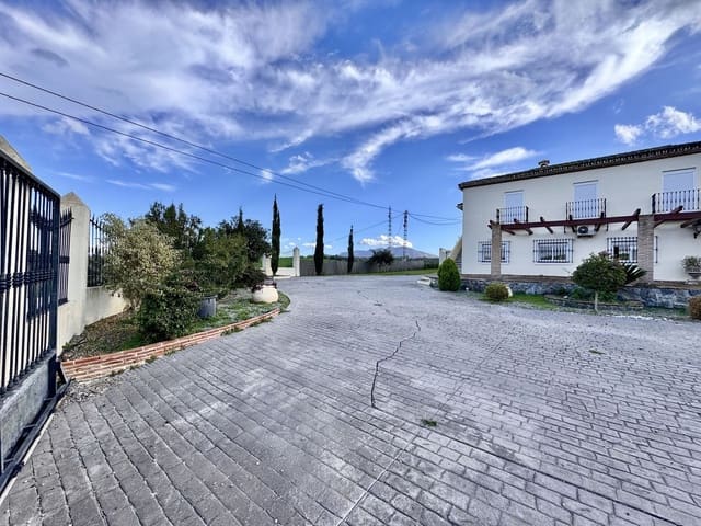 5 chambre Finca/Maison de Campagne à vendre à Coín avec piscine garage - 899 000 € (Ref: 9331346)