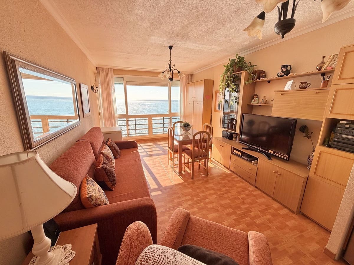 Yksiö myytävänä paikassa Torremuelle mukana uima-altaan - 235 000 € (Ref: 9371429)