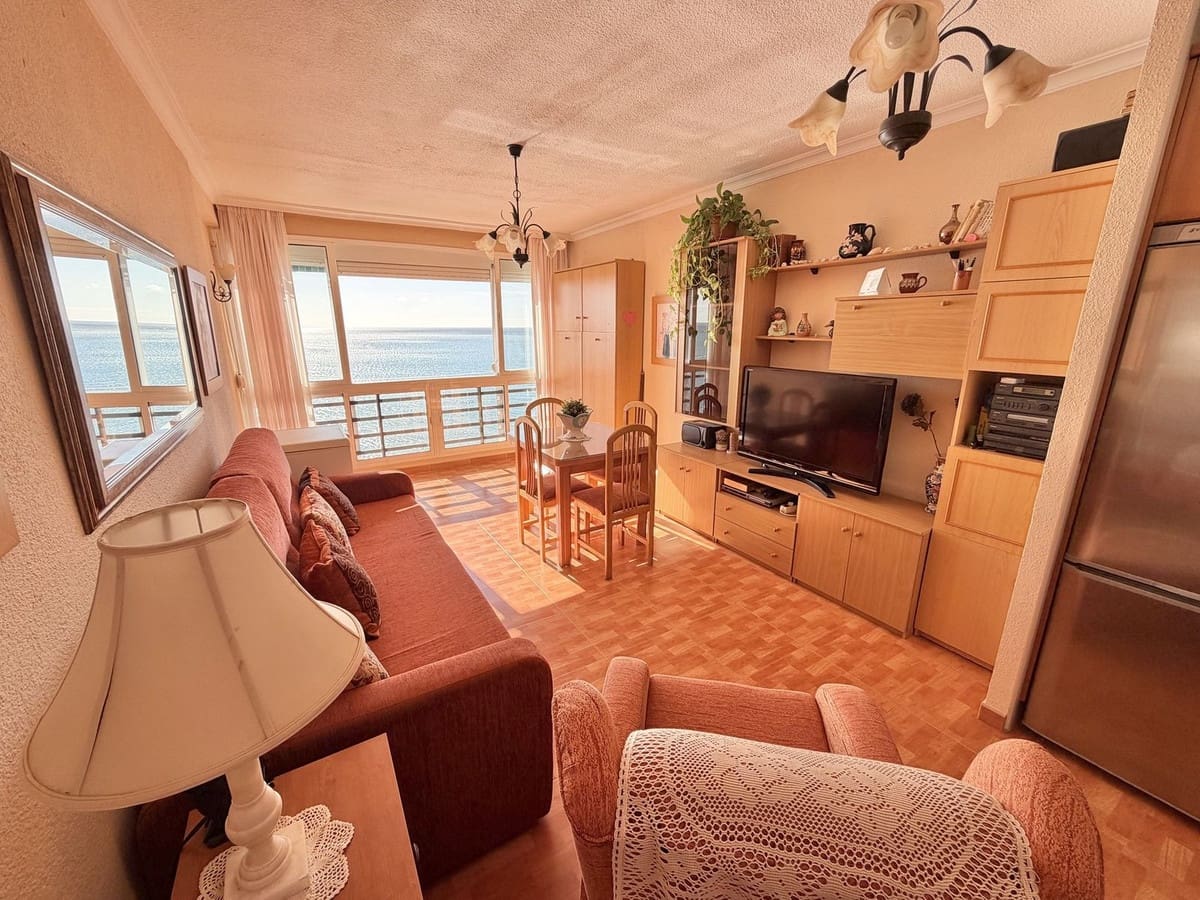 Yksiö myytävänä paikassa Torremuelle mukana uima-altaan - 235 000 € (Ref: 9371429)