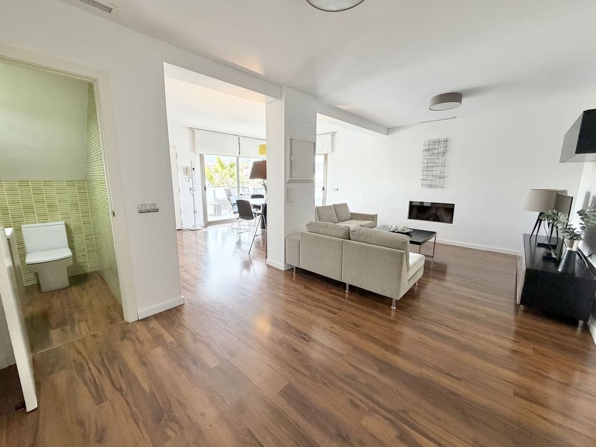 3 slaapkamer Villa te koop in Mijas Costa met zwembad garage - € 849.000 (Ref: 9386385)