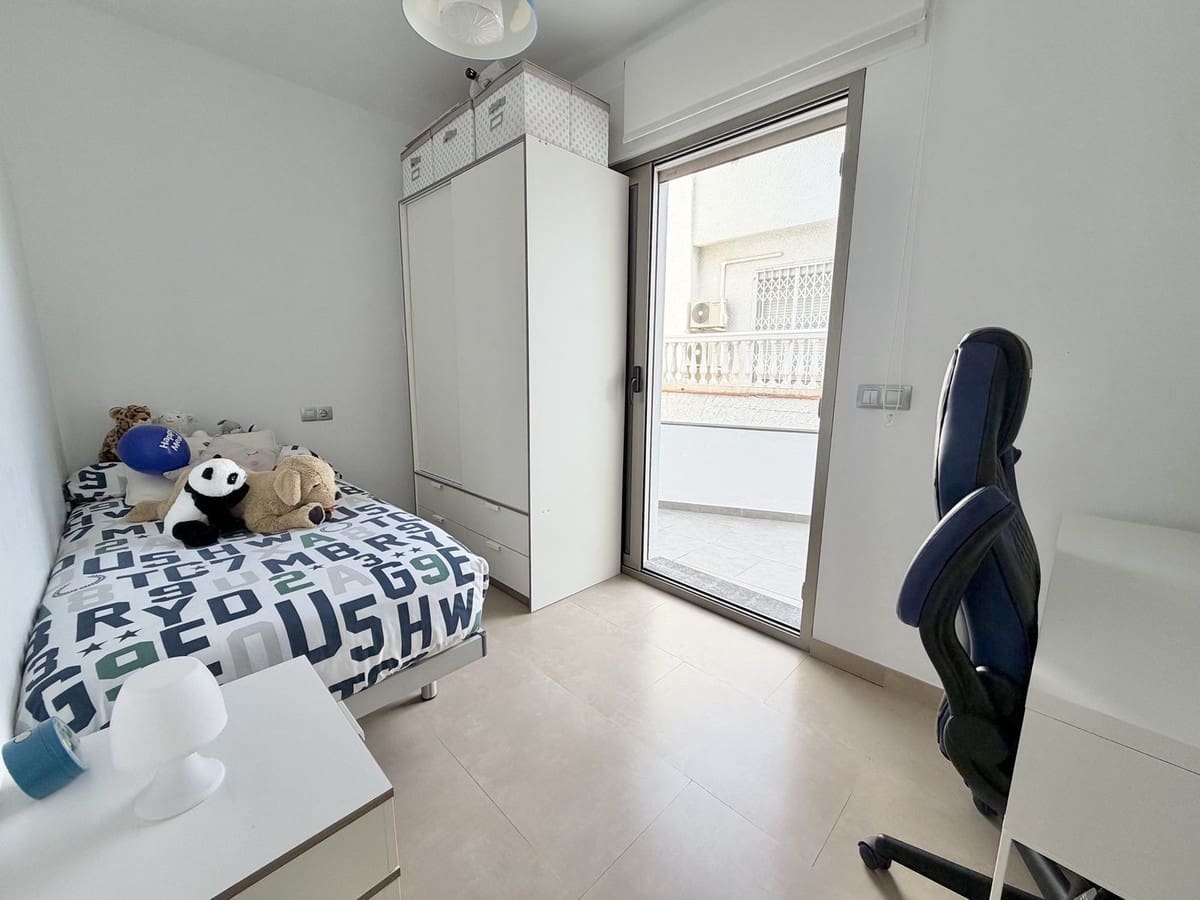 3 slaapkamer Villa te koop in Mijas Costa met zwembad garage - € 849.000 (Ref: 9386385)