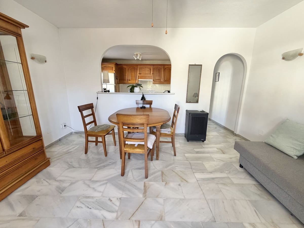 1 bedroom Apartment for sale in Benalmadena with pool - € 219,000 (Ref: 9470044)