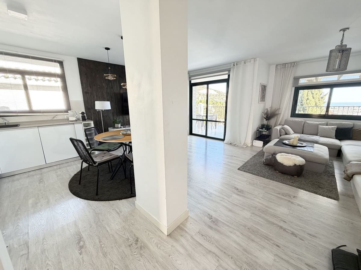 3 quarto Moradia Geminada para venda em Benalmadena com piscina garagem - 590 000 € (Ref: 9470045)