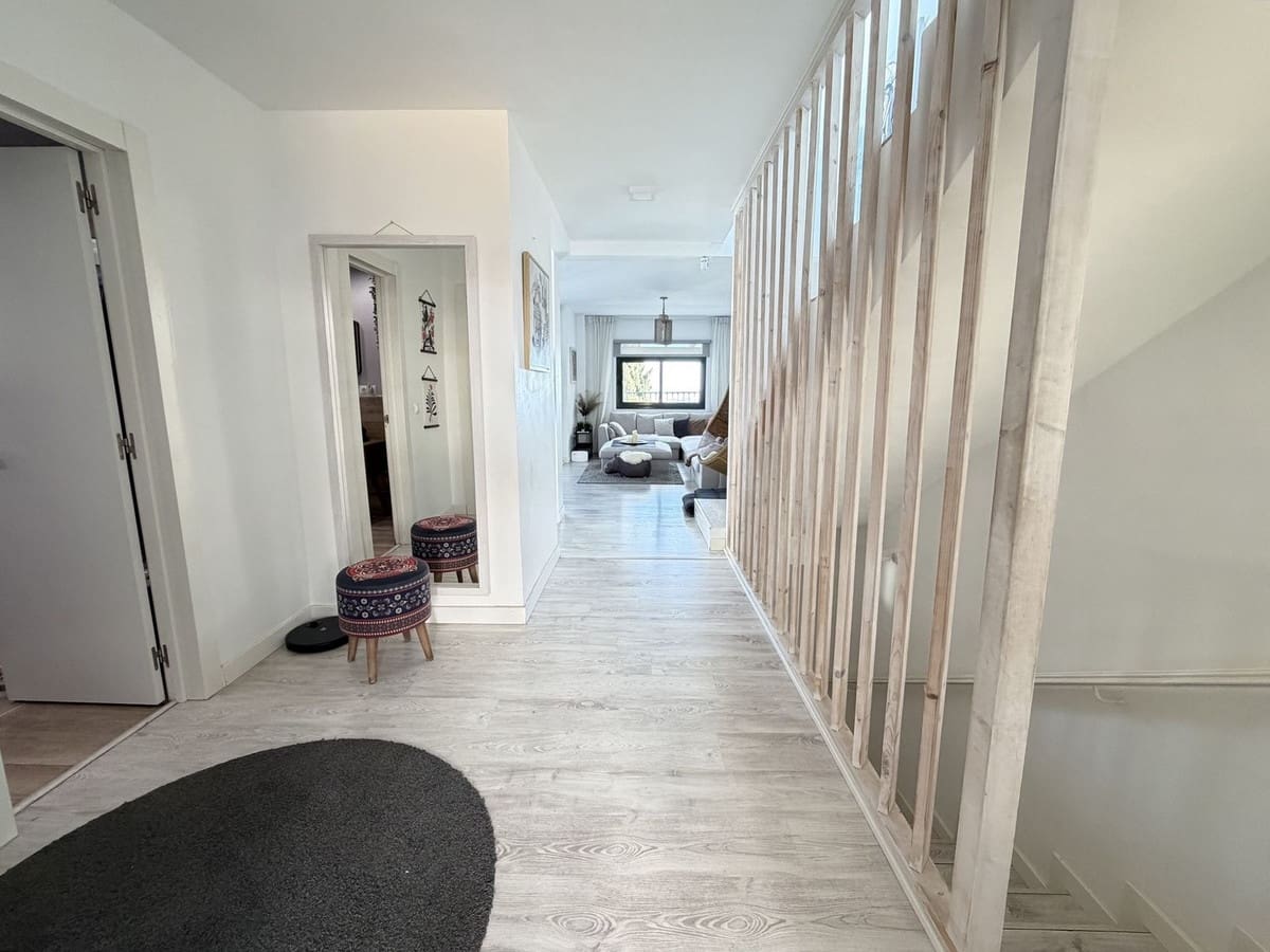 3 quarto Moradia Geminada para venda em Benalmadena com piscina garagem - 590 000 € (Ref: 9470045)