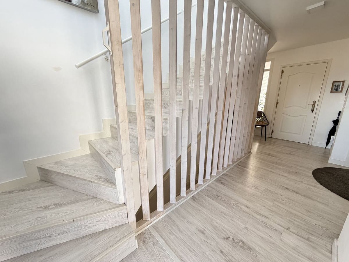 3 quarto Moradia Geminada para venda em Benalmadena com piscina garagem - 590 000 € (Ref: 9470045)