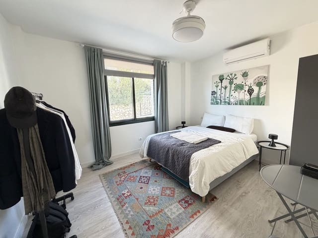 3 makuuhuone Paritalo myytävänä paikassa Benalmádena pueblo, Benalmádena mukana uima-altaan 
autotalli - 590 000 € (Ref: 9470045)