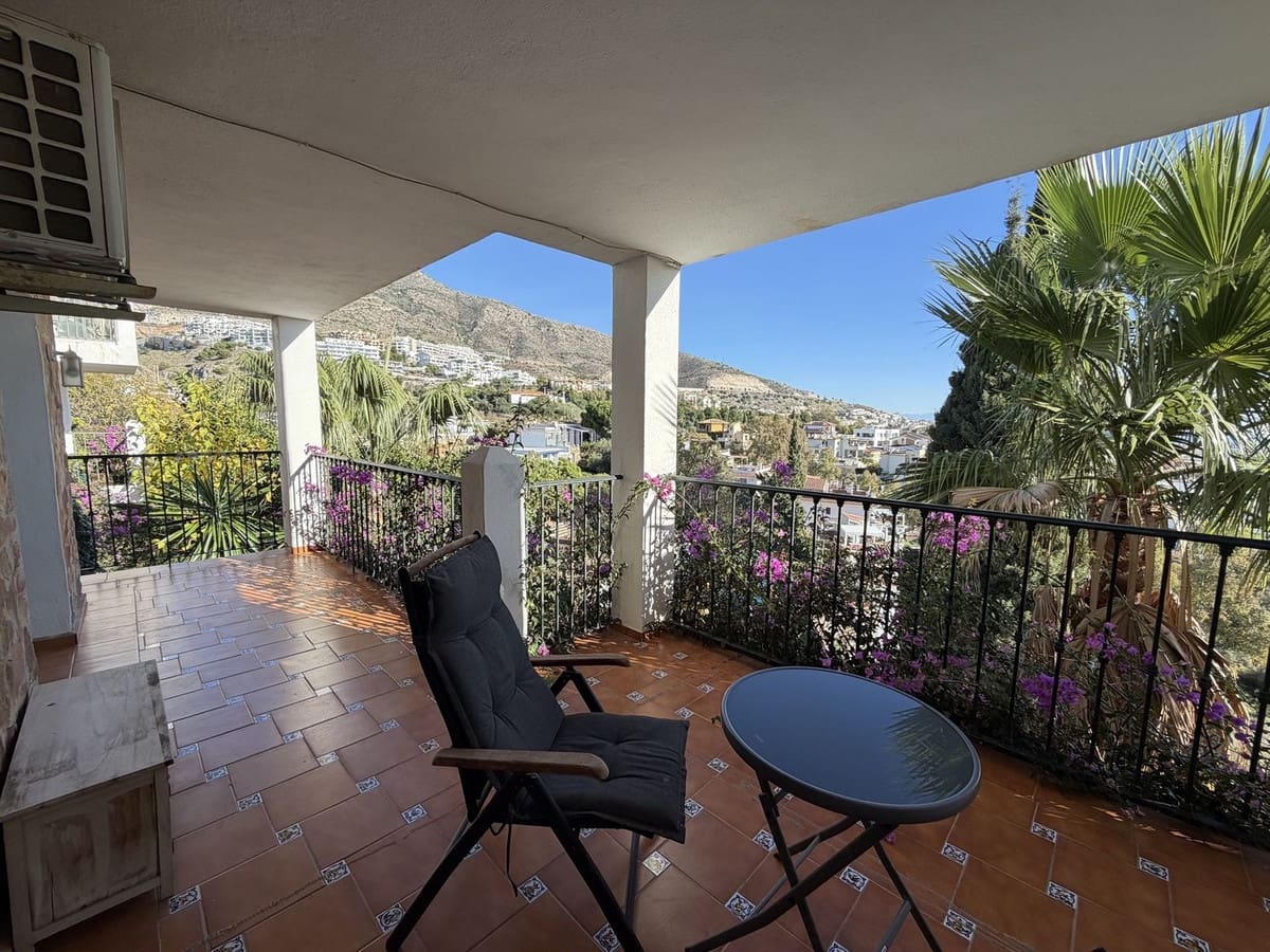 3 quarto Moradia Geminada para venda em Benalmadena com piscina garagem - 590 000 € (Ref: 9470045)