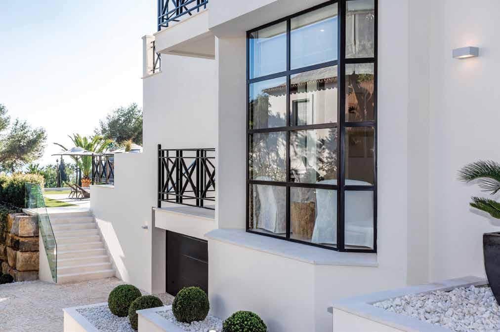 6 bedroom Villa for sale in Marbella with pool garage - € 7,295,000 (Ref: 5798654)