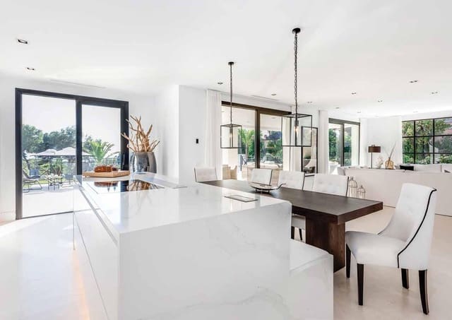 6 sypialnia Willa na sprzedaż w Marbella z basenem garażem - 7 295 000 € (Ref: 5798654)