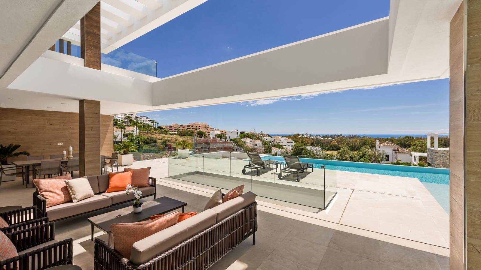 5 Zimmer Villa zu verkaufen in Benahavis mit Pool Garage - 4.595.000 € (Ref: 5799008)