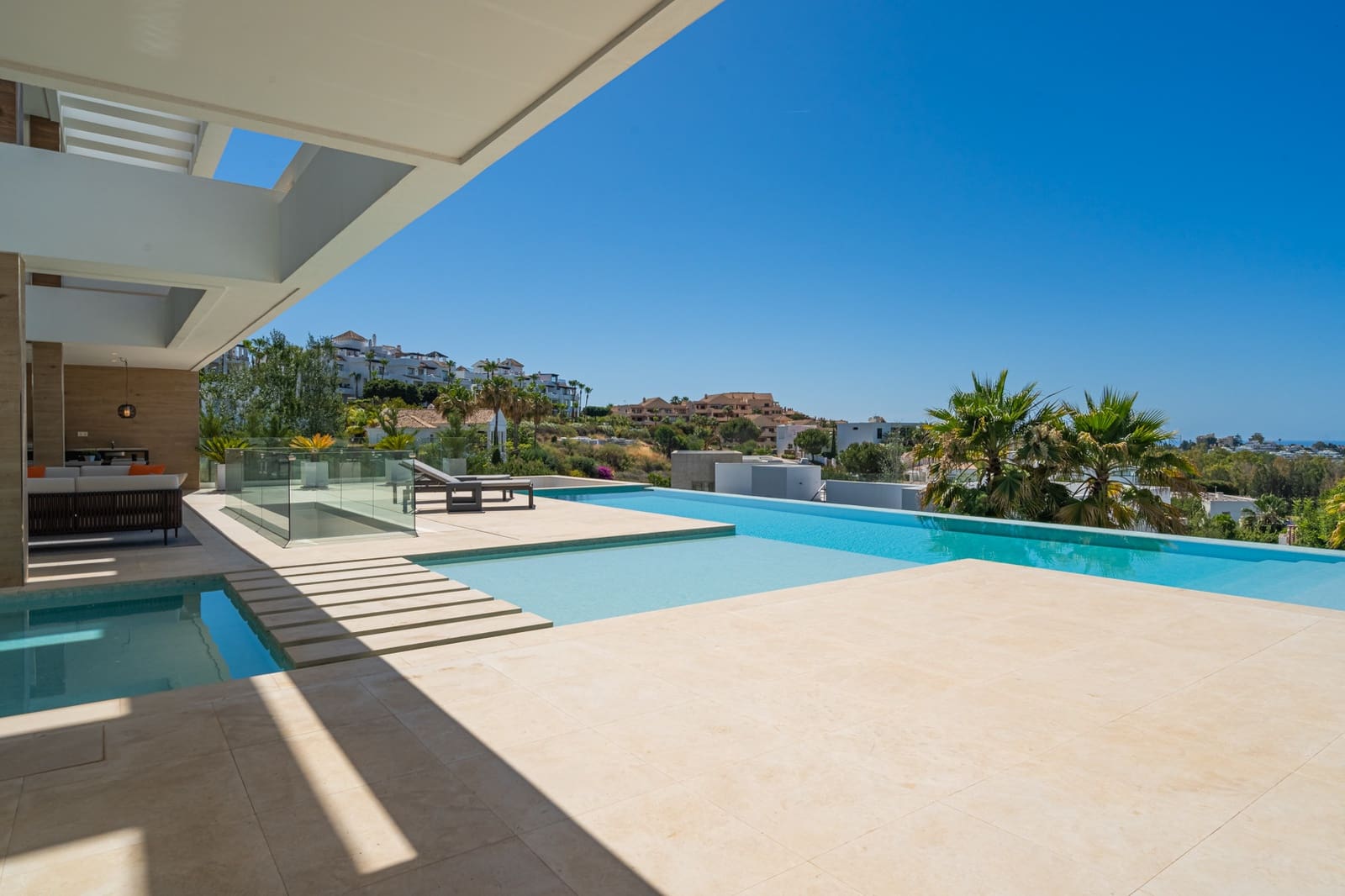 5 Zimmer Villa zu verkaufen in Benahavis mit Pool Garage - 4.595.000 € (Ref: 5799008)