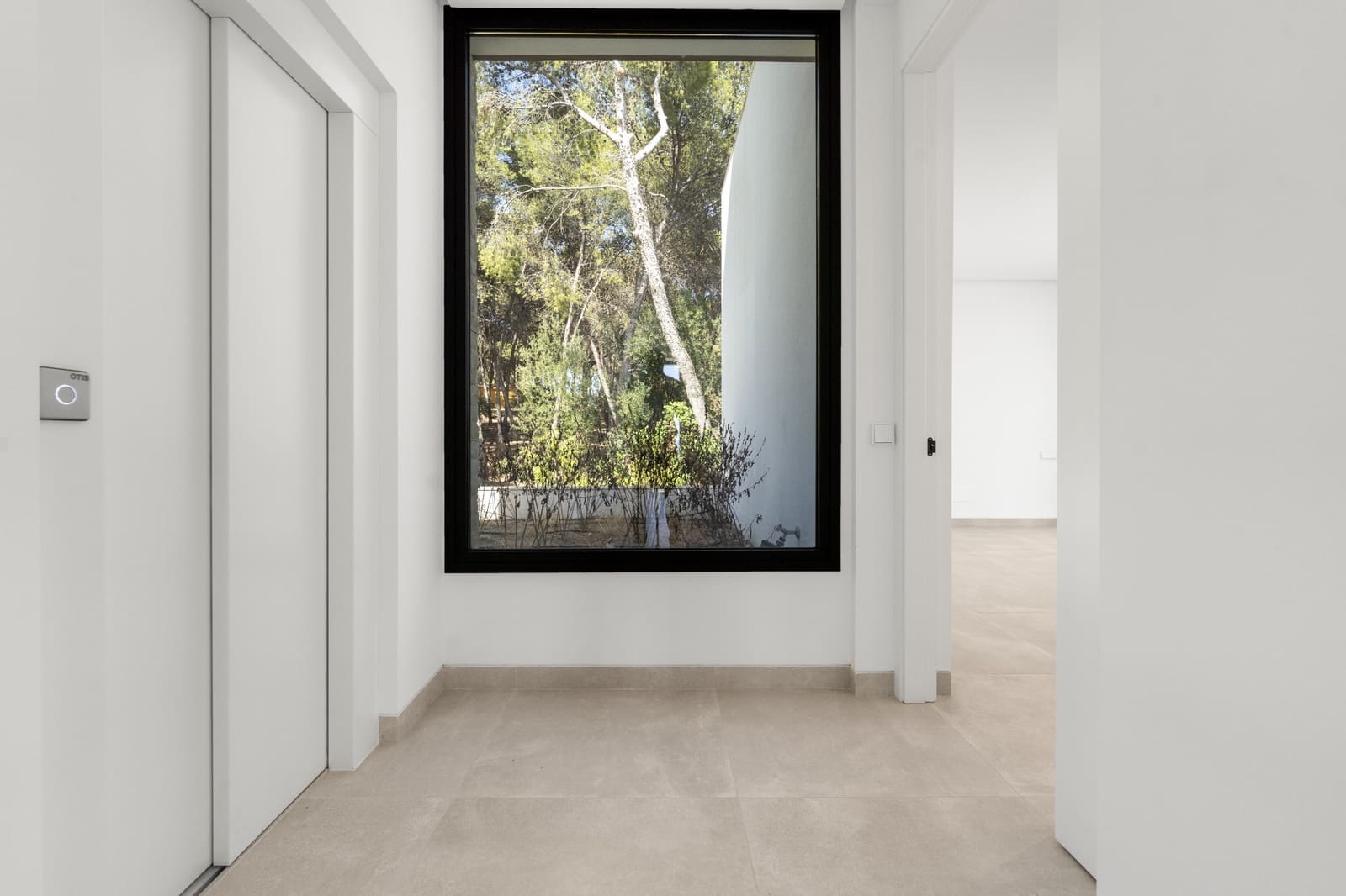 4 chambre Villa/Maison à vendre à Golden Mile avec piscine garage - 4 200 000 € (Ref: 5799099)