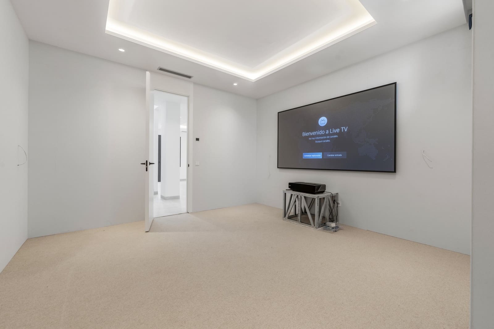 4 chambre Villa/Maison à vendre à Golden Mile avec piscine garage - 4 200 000 € (Ref: 5799099)