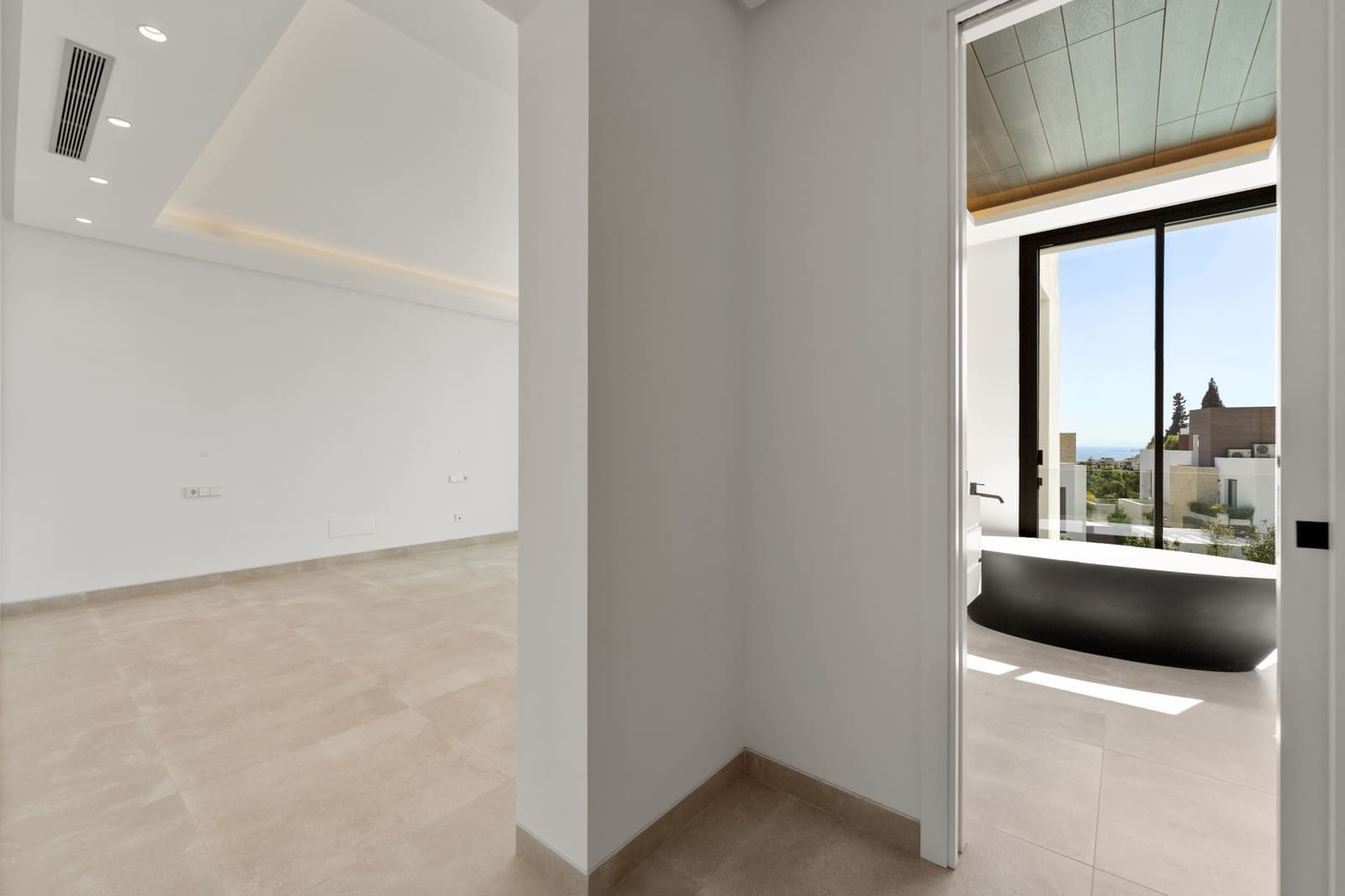 4 chambre Villa/Maison à vendre à Golden Mile avec piscine garage - 4 200 000 € (Ref: 5799099)