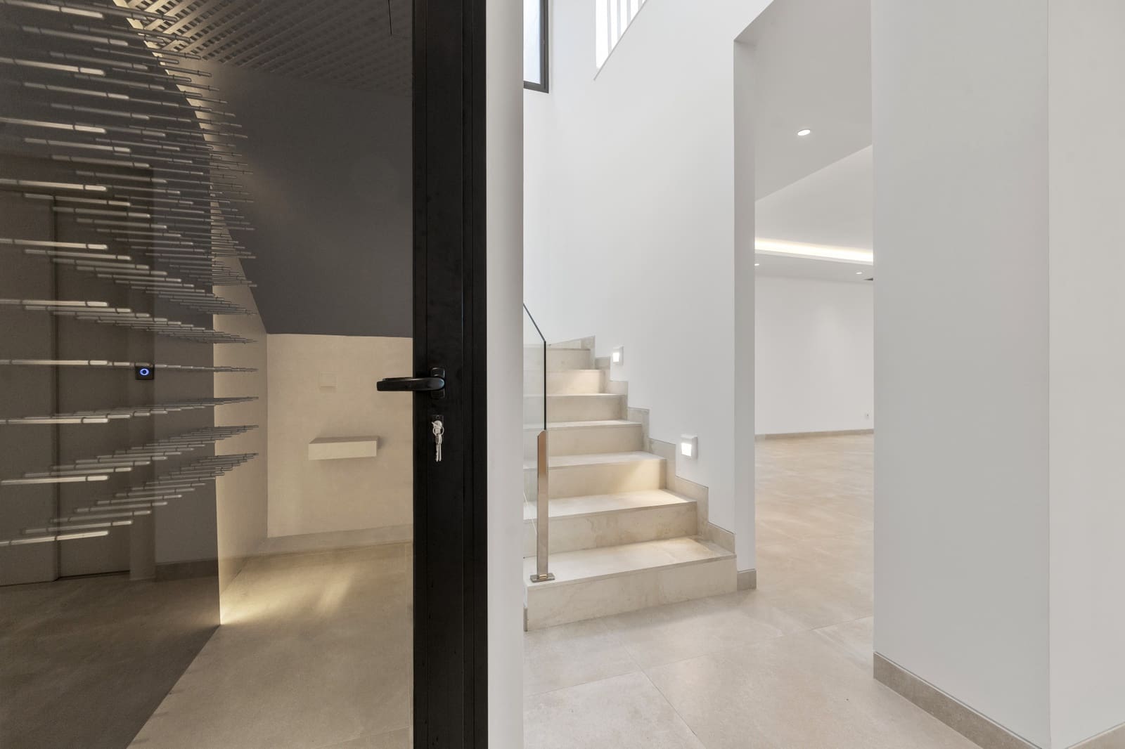 4 chambre Villa/Maison à vendre à Golden Mile avec piscine garage - 4 200 000 € (Ref: 5799099)