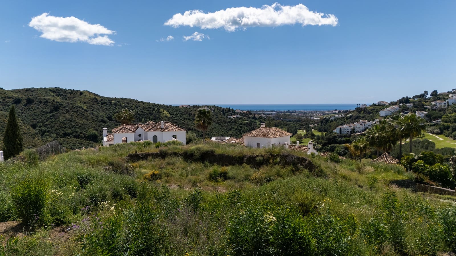Building Plot for sale in Benahavis - € 1,995,000 (Ref: 5823657)