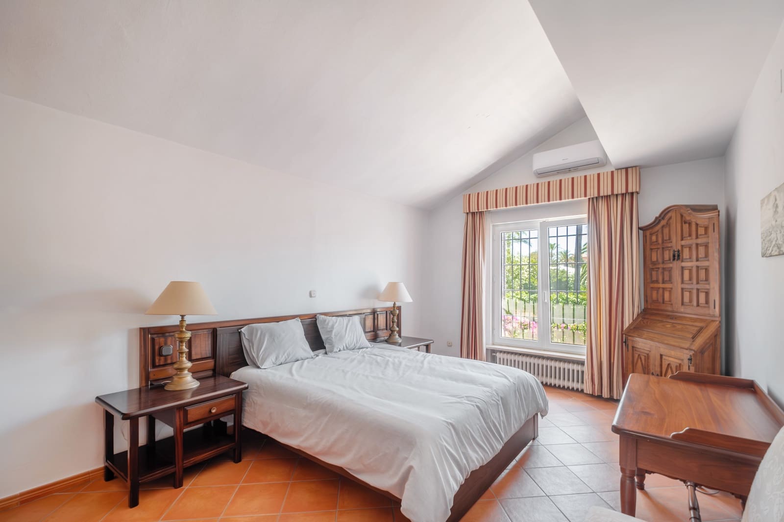 Chalet de 5 habitaciones en Marbella en venta con piscina garaje - 8.400.000 € (Ref: 6650999)