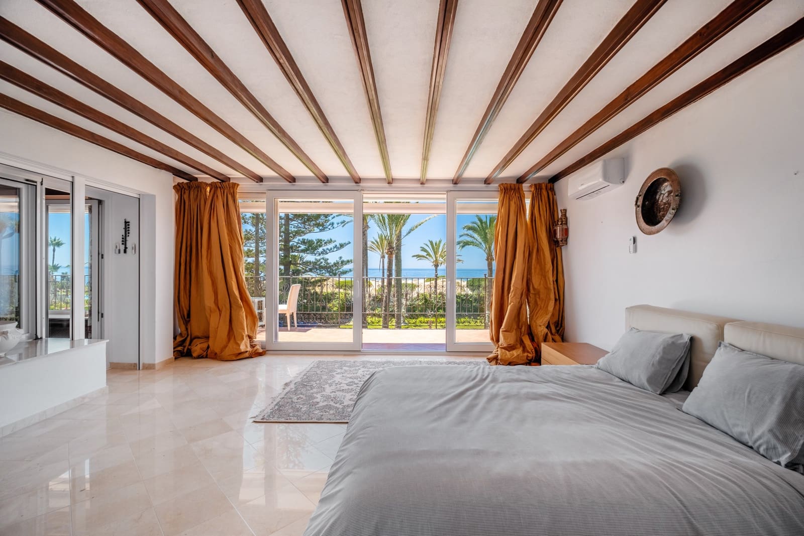 Chalet de 5 habitaciones en Marbella en venta con piscina garaje - 8.400.000 € (Ref: 6650999)