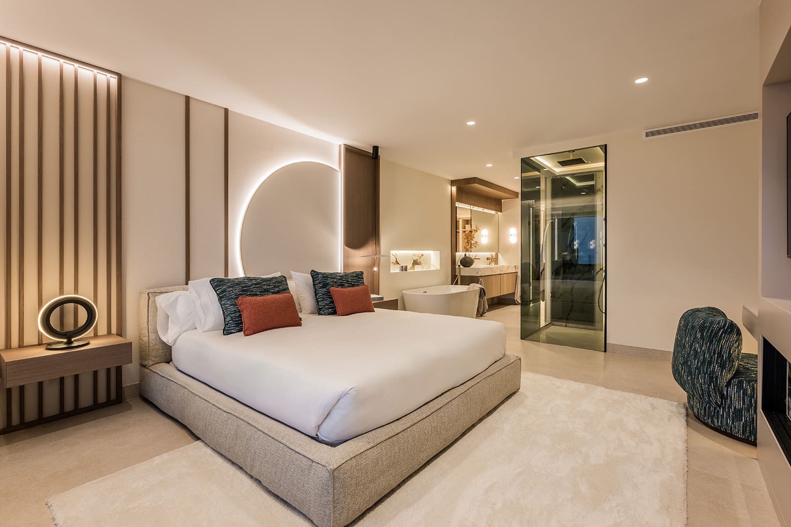 4 makuuhuone Huoneisto myytävänä paikassa Estepona mukana uima-altaan 
autotalli - 3 695 000 € (Ref: 9266717)