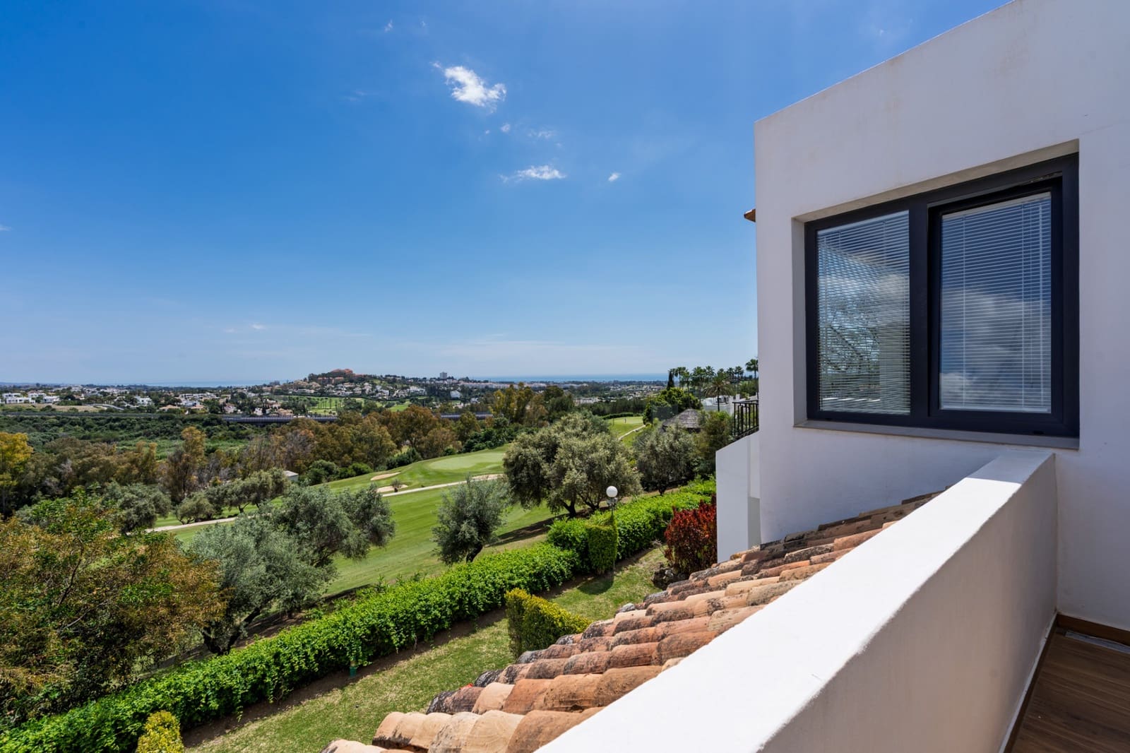 4 chambre Maison de Ville à vendre à La Quinta avec piscine garage - 1 650 000 € (Ref: 9266729)