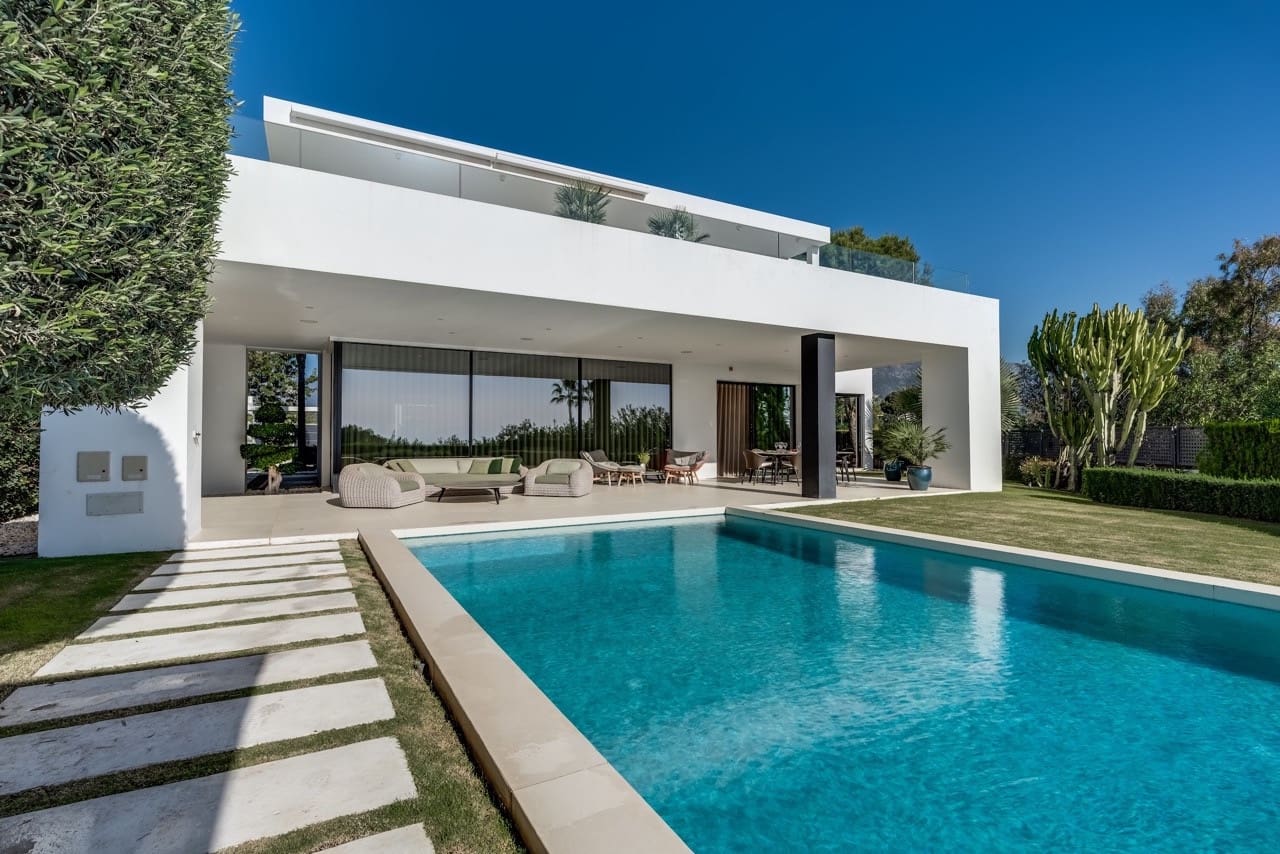 5 soverom Villa til salgs i Marbella med svømmebasseng garasje - € 8 695 000 (Ref: 9266732)