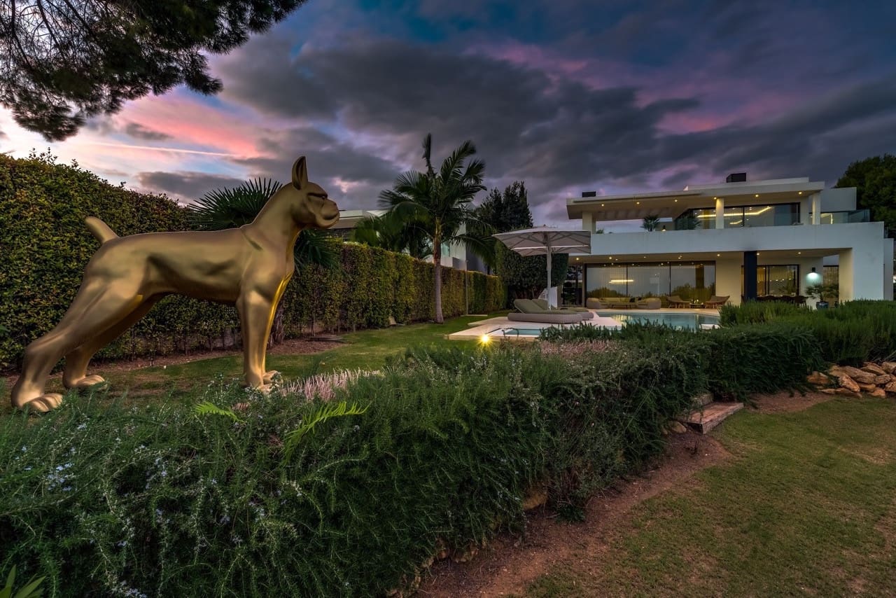 5 soverom Villa til salgs i Marbella med svømmebasseng garasje - € 8 695 000 (Ref: 9266732)