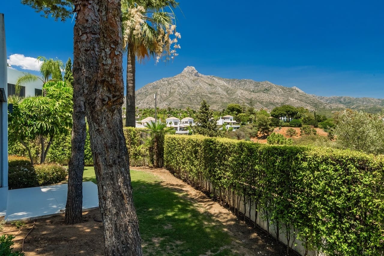 5 soverom Villa til salgs i Marbella med svømmebasseng garasje - € 8 695 000 (Ref: 9266732)