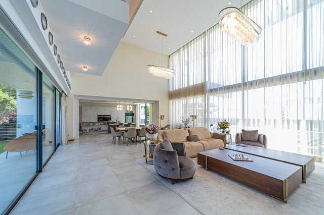 5 slaapkamer Villa te koop in Los Arqueros, Benahavís met zwembad garage - € 5.800.000 (Ref: 9266733)