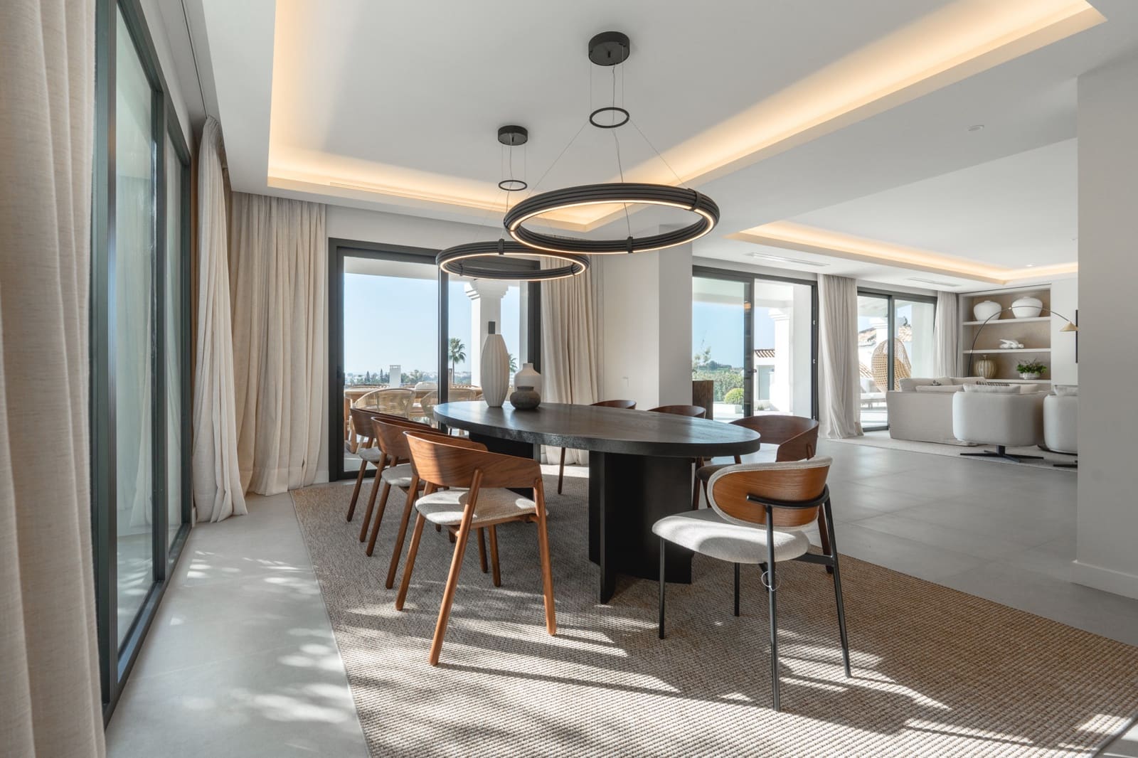 5 sypialnia Willa na sprzedaż w Nueva Andalucia z basenem garażem - 4 695 000 € (Ref: 9266736)