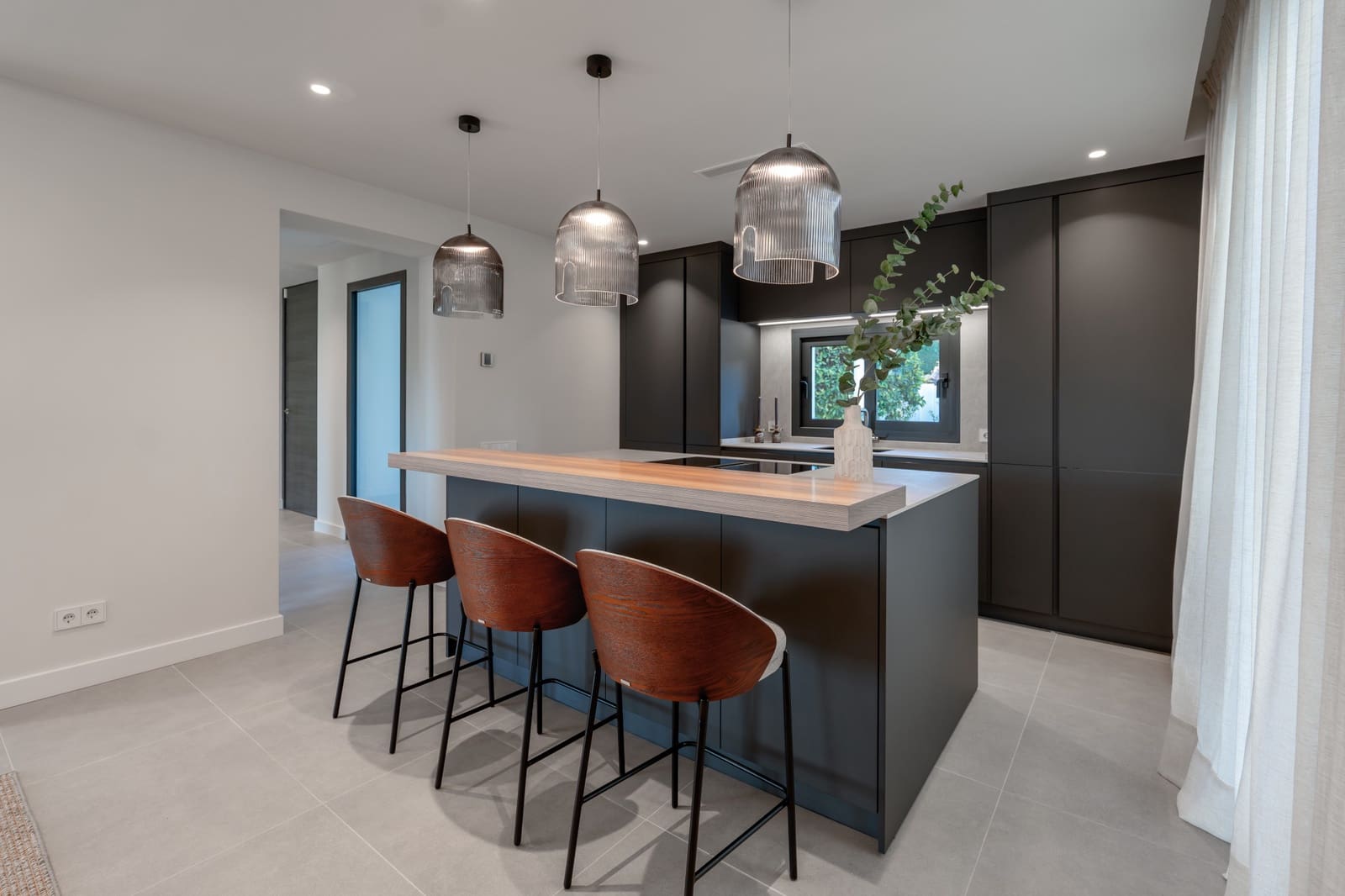 5 sypialnia Willa na sprzedaż w Nueva Andalucia z basenem garażem - 4 695 000 € (Ref: 9266736)