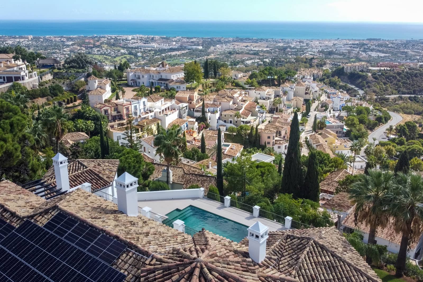 5 makuuhuone Huvila myytävänä paikassa El Madronal mukana uima-altaan 
autotalli - 5 495 000 € (Ref: 9266741)