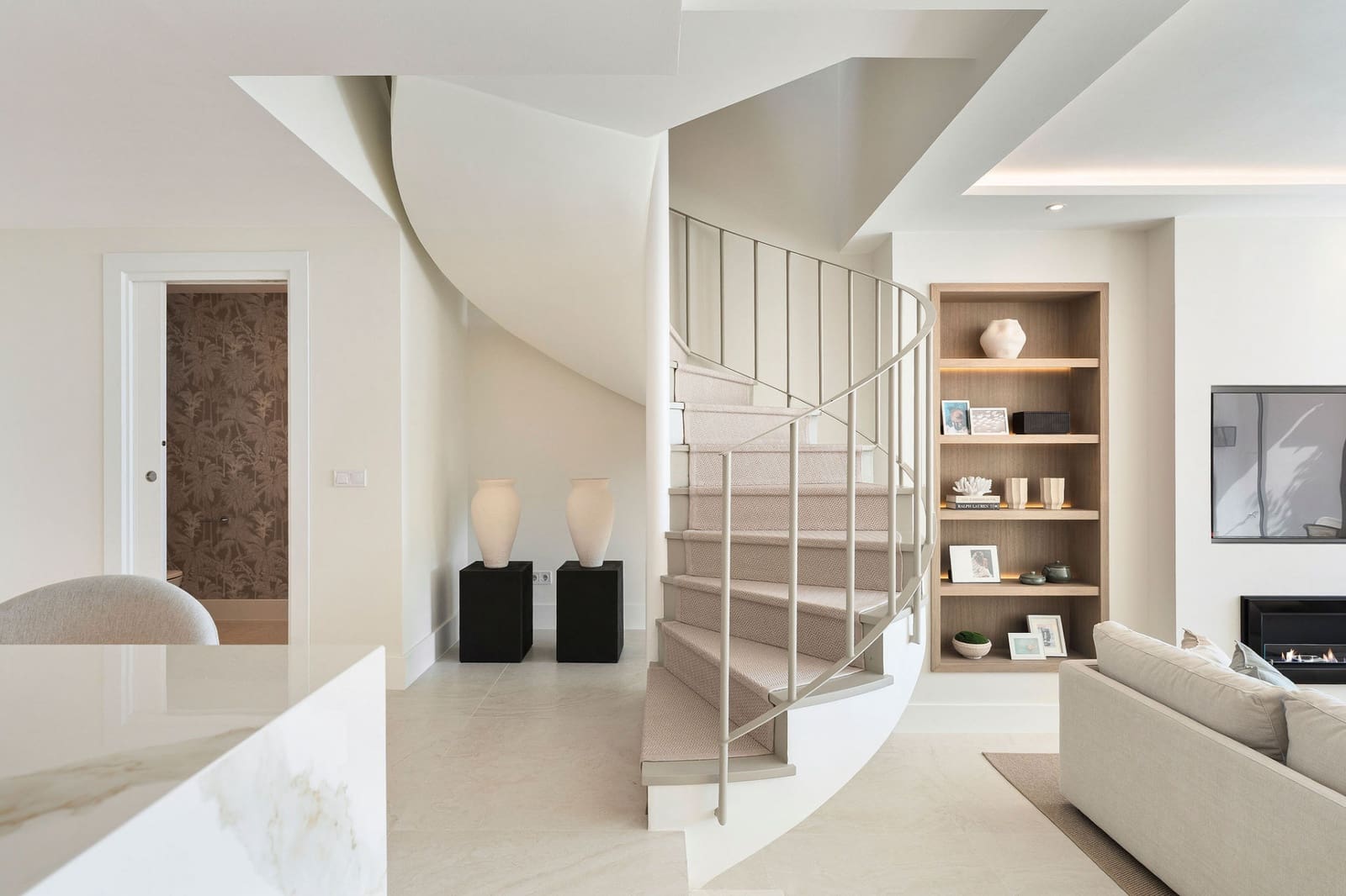 4 sypialnia Dom na sprzedaż w La Quinta z basenem garażem - 1 875 000 € (Ref: 9266748)