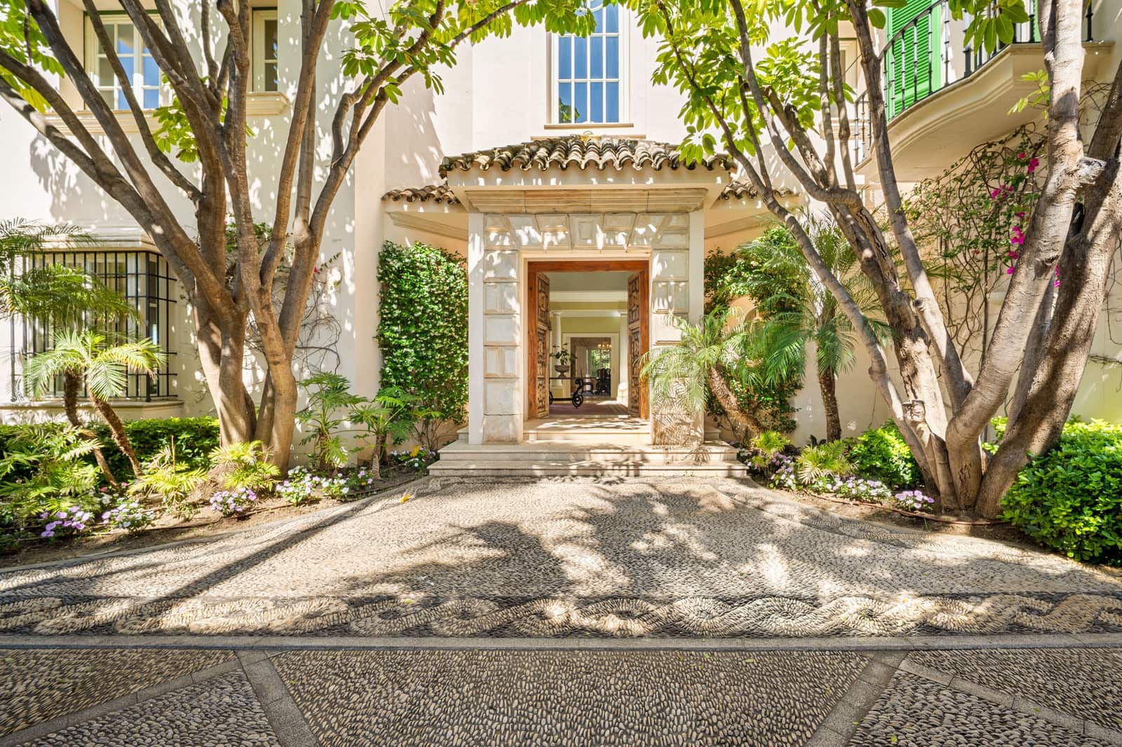 7 bedroom Villa for sale in Marbella with pool garage - € 10,700,000 (Ref: 9266750)