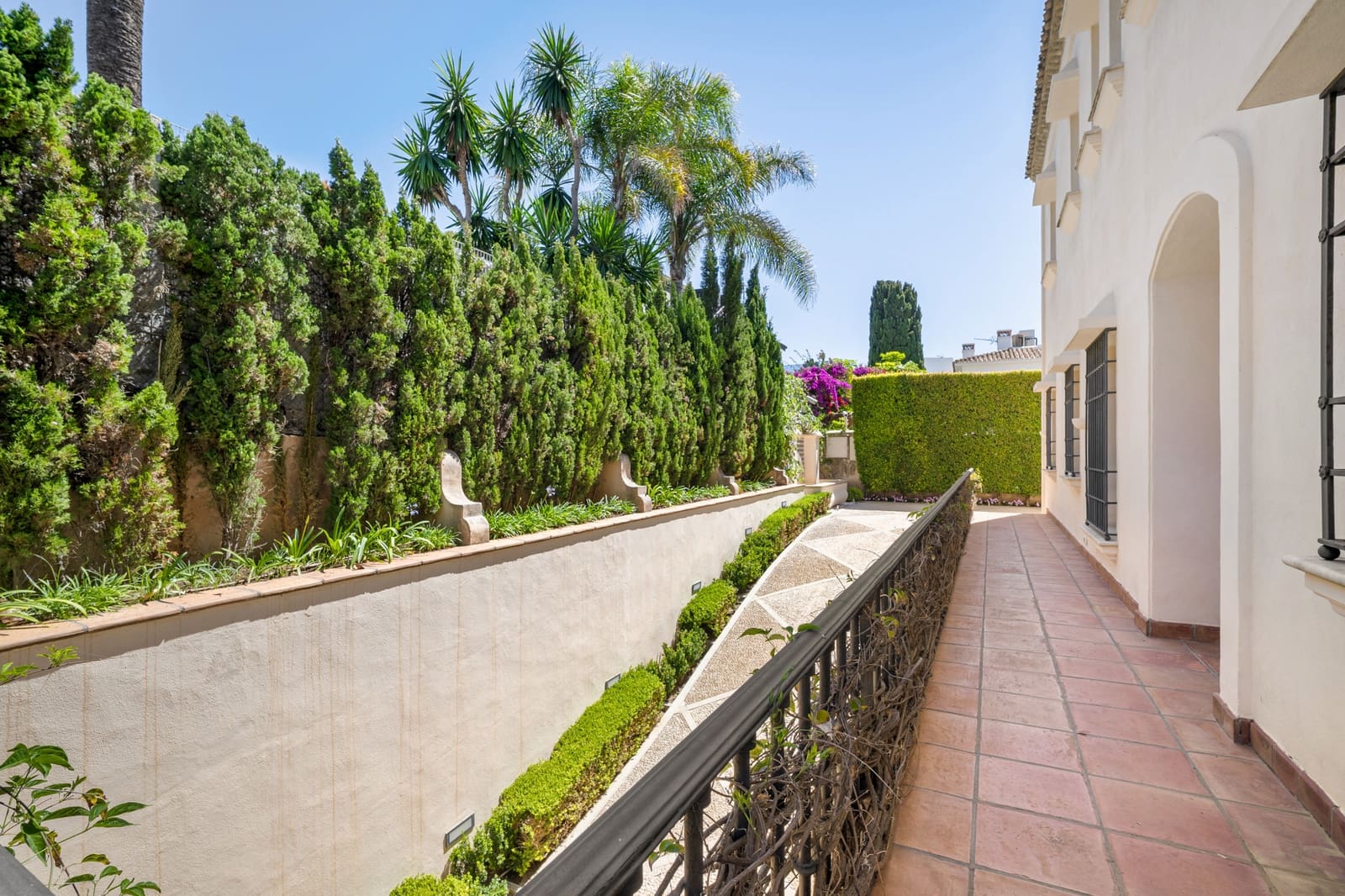 7 bedroom Villa for sale in Marbella with pool garage - € 10,700,000 (Ref: 9266750)