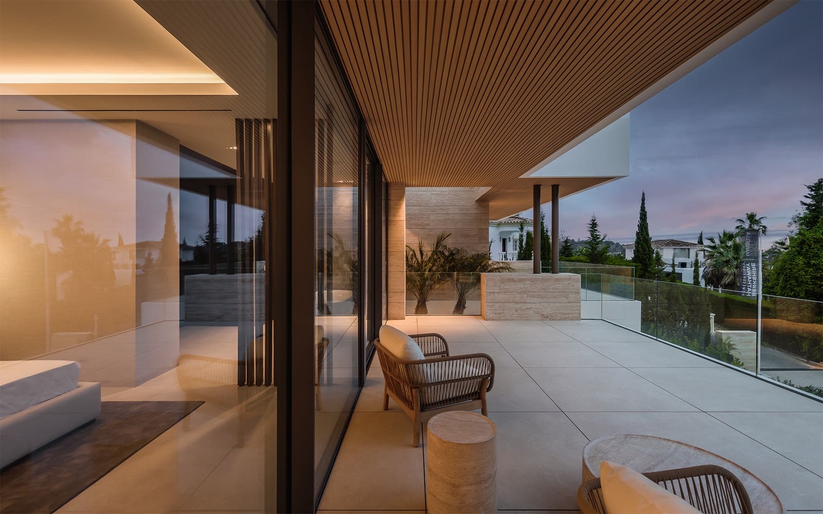 5 bedroom Villa for sale in Benahavis with pool garage - € 4,990,000 (Ref: 9266759)