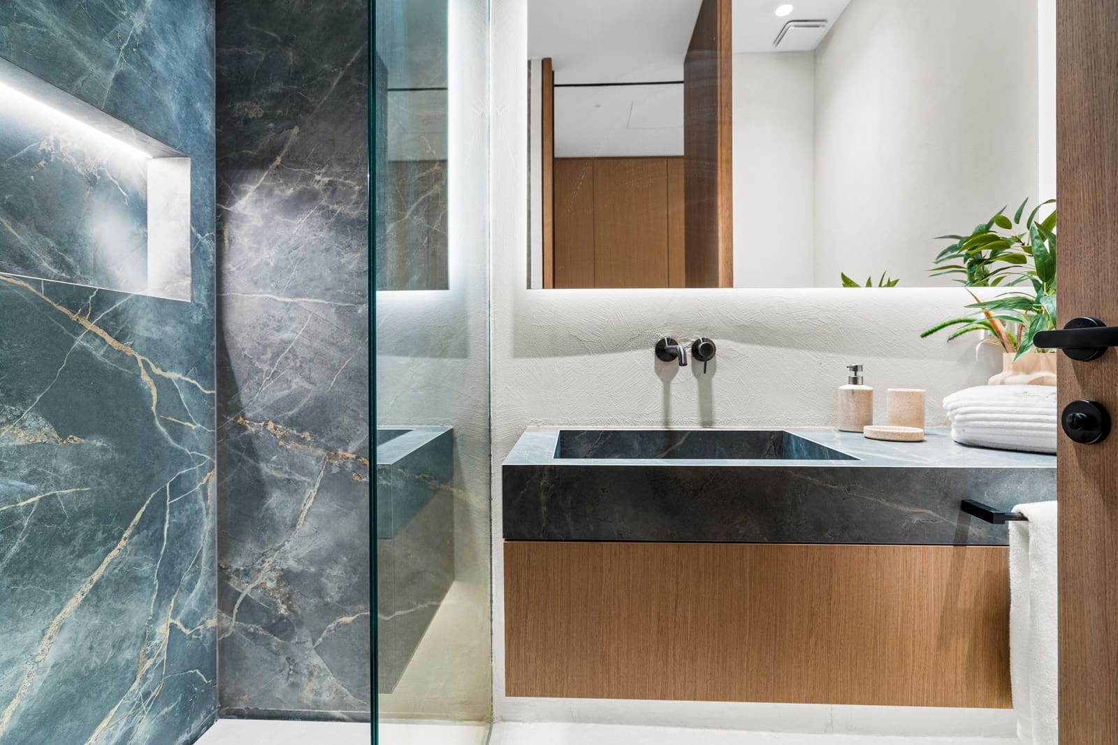 6 soverom Villa til salgs i Marbella med svømmebasseng garasje - € 8 750 000 (Ref: 9266760)