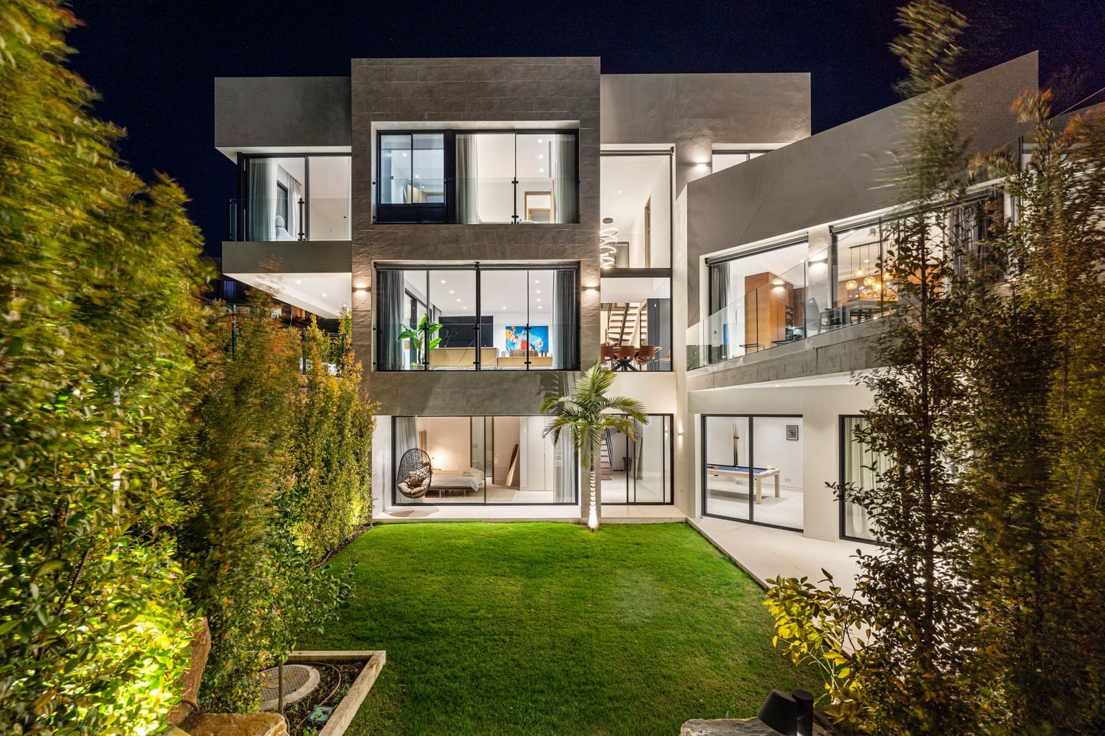 4 sypialnia Willa na sprzedaż w Benahavis z basenem garażem - 2 100 000 € (Ref: 9266763)