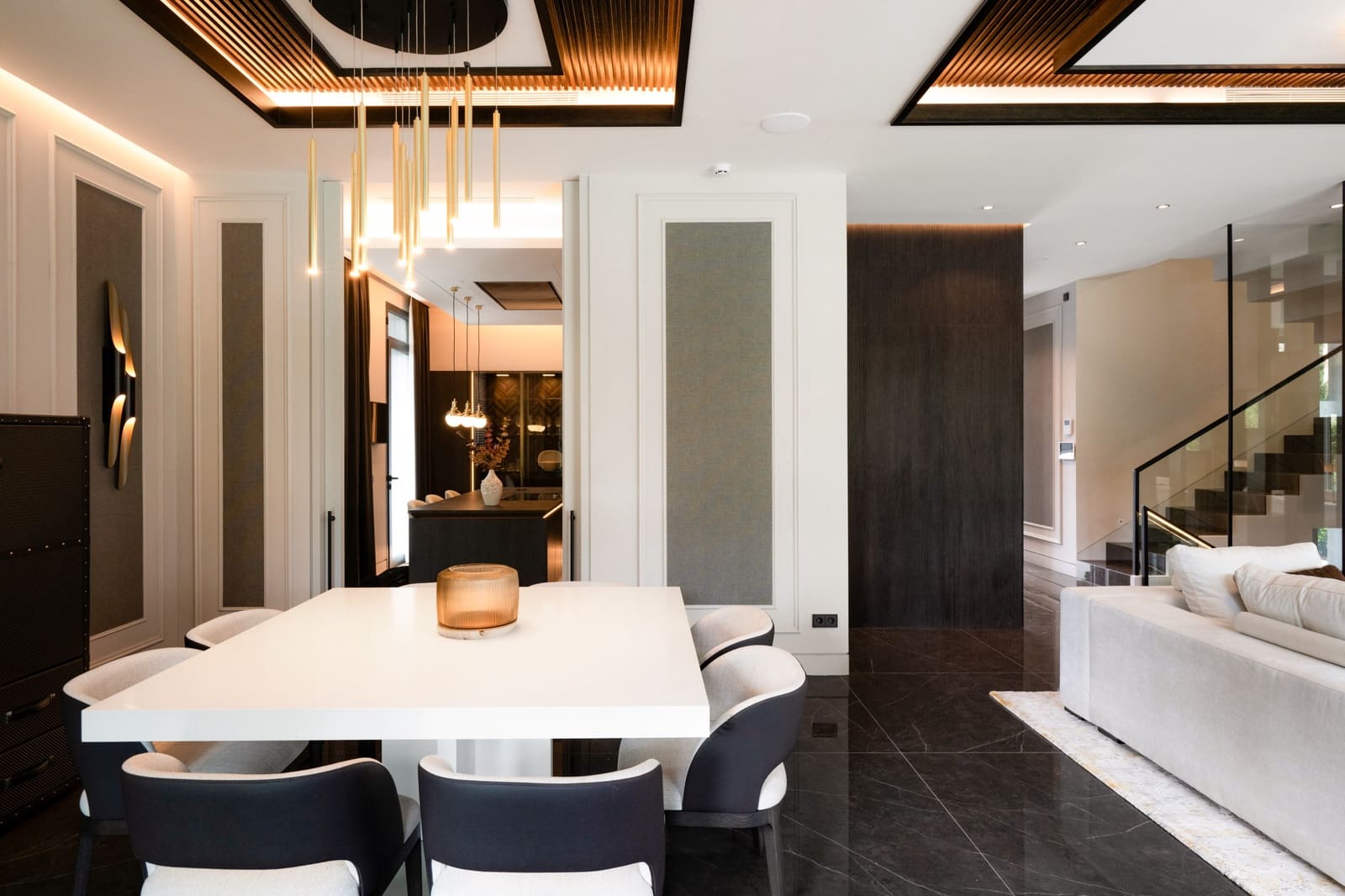 5 bedroom Villa for sale in Marbella with pool garage - € 10,950,000 (Ref: 9266766)