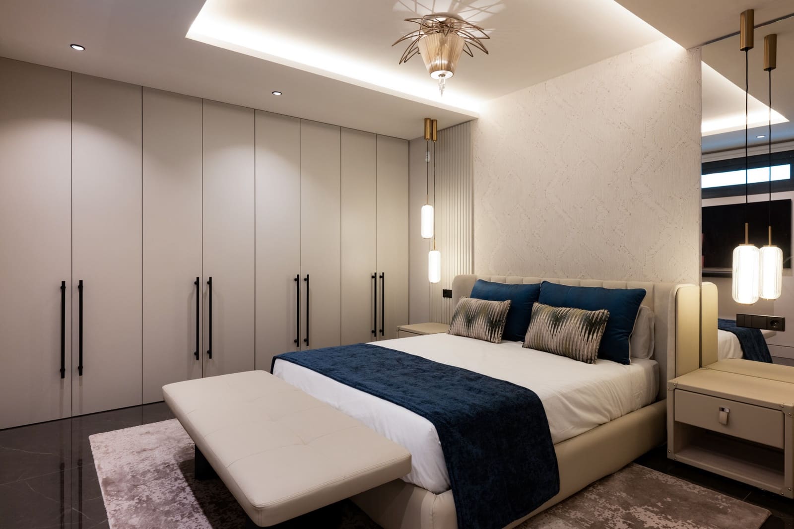 5 bedroom Villa for sale in Marbella with pool garage - € 10,950,000 (Ref: 9266766)