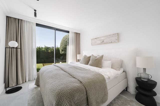 Chalet de 5 habitaciones en Nueva Andalucia, Marbella en venta con piscina garaje - 3.495.000 € (Ref: 9266767)