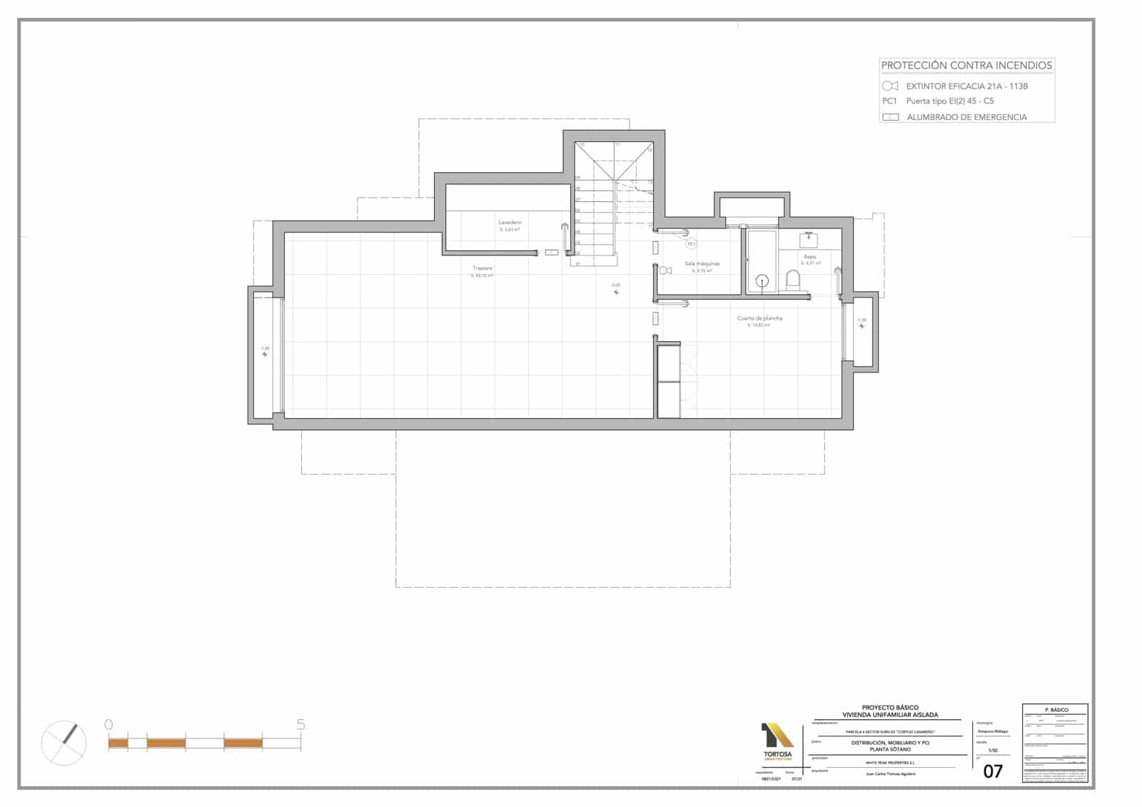 4 soverom Villa til salgs i Estepona med svømmebasseng garasje - € 1 890 000 (Ref: 9266773)