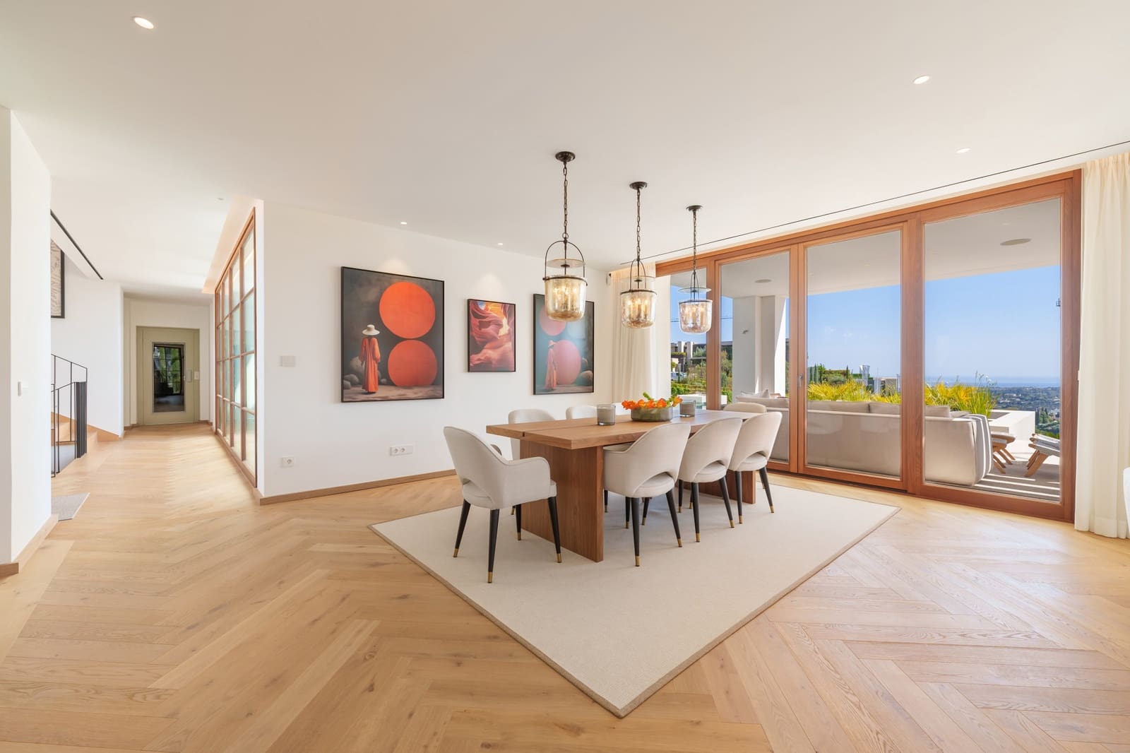 5 bedroom Villa for sale in La Quinta with pool garage - € 8,750,000 (Ref: 9266774)