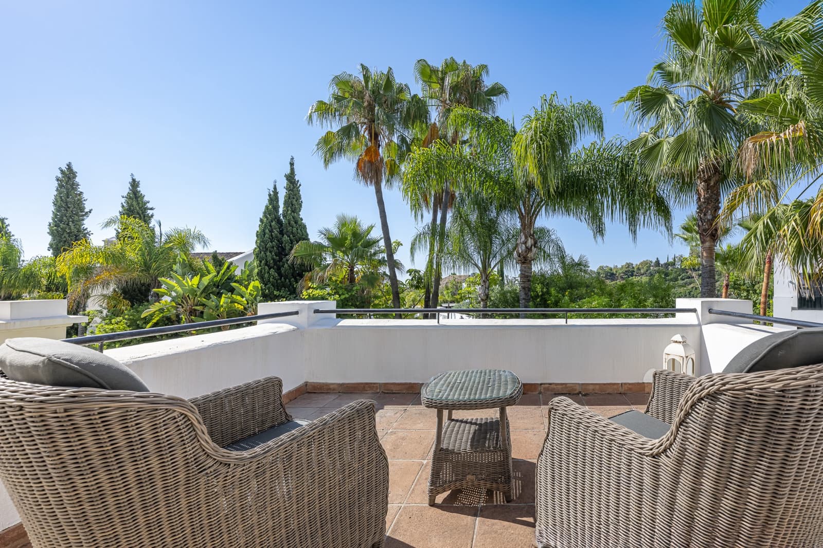 5 Zimmer Villa zu verkaufen in Benahavis mit Pool Garage - 2.895.000 € (Ref: 9266777)