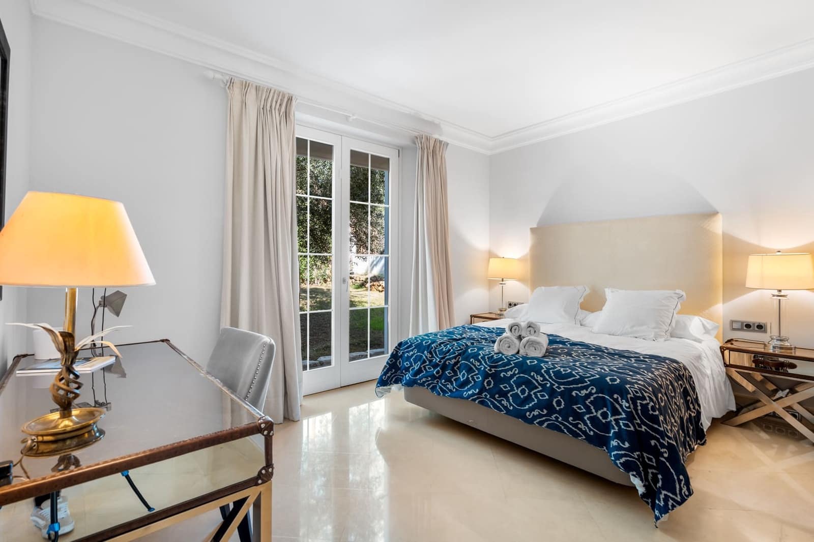 4 Zimmer Villa zu verkaufen in Marbella mit Pool Garage - 4.750.000 € (Ref: 9266779)